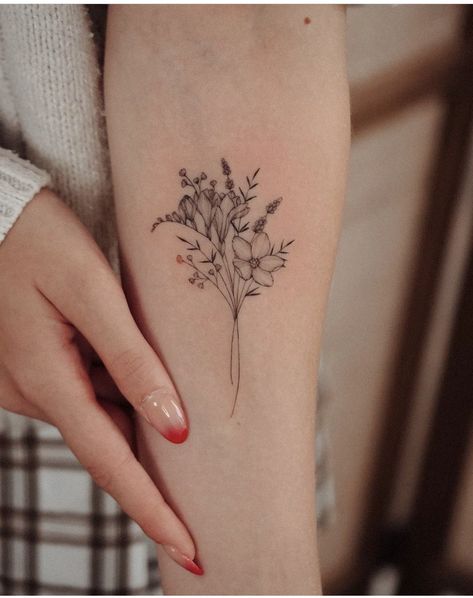 Lavender Arm Tattoo, Freesia Flower Tattoo, Forgetmenot Tattoo, Freesia Tattoo, Arm Tattoos For Men, Cute Sister Tattoos, Violet Tattoo, Tattoos For Men And Women, Lavender Tattoo