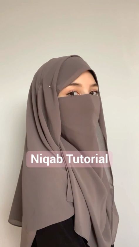 Photo Islam, Mode Niqab, Pakaian Hipster, How To Wear Hijab, Simple Hijab Tutorial, Fesyen Islam, Tutorial Hijab Pashmina, Estilo Hijab, Mode Hijabi