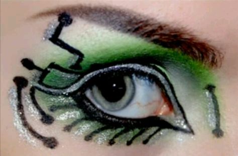 Cyber goth Unconventional Makeup, Goth Make Up, Goth Eye Makeup, Fantasy Make-up, Male Makeup, Dope Makeup, Gothic Makeup, Goth Makeup, Theme Parties