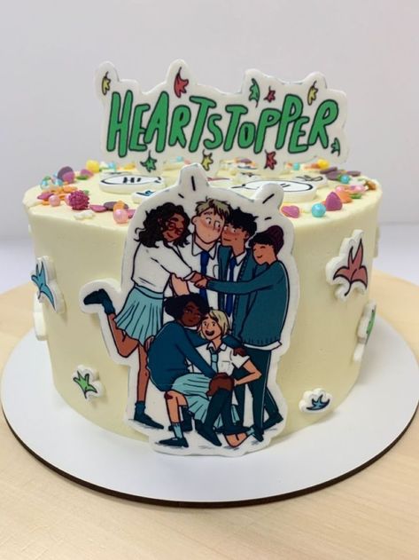 Heartstopper Cake Ideas, Heartstopper Birthday Cake, Heartstopper Party Ideas, Heartstopper Birthday Party, Heartstopper Cakes, B Day Cake, Alice Oseman, Heart Stopper, Funny Birthday Cakes