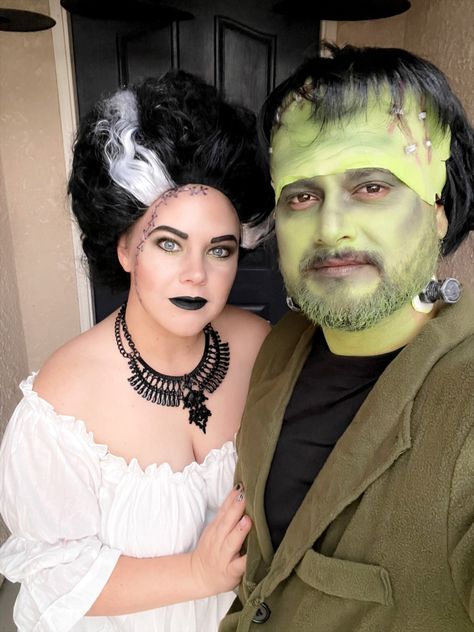 Frankenstein Cosplay, Frankenstein And His Bride, Couples Costumes Creative, Frankenstein Costume, Couples Halloween Costume, Christmas Comics, Costumes Couples, Frankenstein Halloween, Frankenstein's Monster