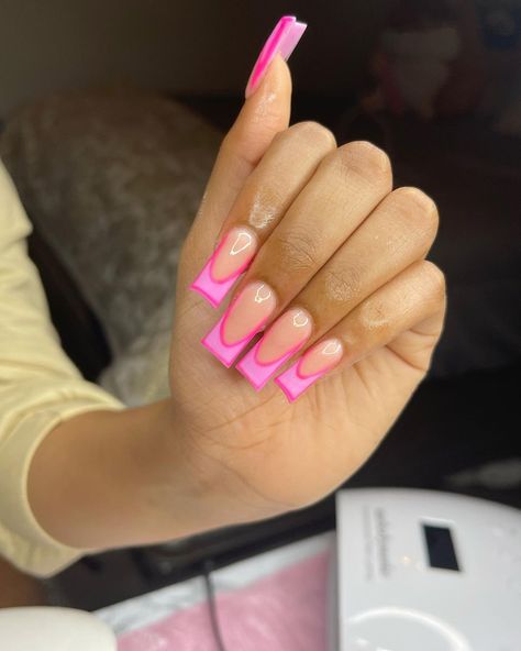 Barbie Pink Acrylic Nails French Tip, Pink Outline French Nails, Pink French Tip With Outline, Pink French Tip With Flowers, Pink On Pink French Nails, Hot Pink French Tips, French Tip Nails Pink, Pink French Tip, Transparent Nails