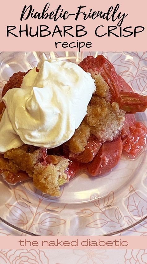 The Rhubarb Crisp Recipe is easy to make and low carb, making it the perfect diabetic-friendly dessert. Sugar Free Strawberry Rhubarb Crisp, Keto Rubarbe Strawberry Crisp, Sugar Free Rhubarb Crisp, Keto Rhubarb Crisp, Weight Watchers Rhubarb Recipes, Low Calorie Rhubarb Recipes, Rhubarb Recipes For Diabetics, Healthy Rhubarb Recipes Sugar Free, Low Carb Rhubarb Recipes