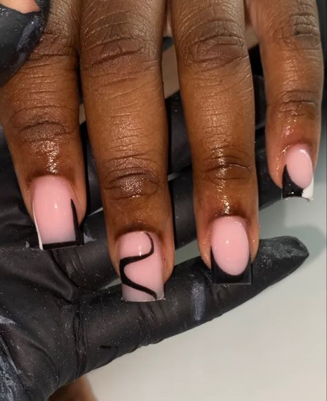 Black Short Acrylic Nails Square, Short Ombre Nails Square, Snake Nail, Overlay Nails, French Pink, Punk Nails, Oni Mask, Drip Nails, Short Square Nails