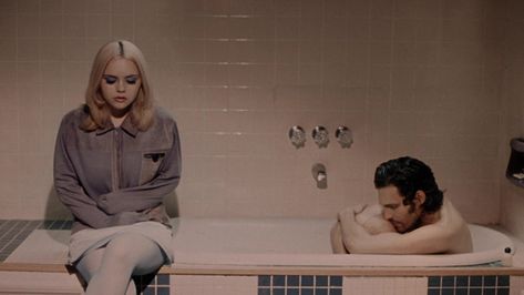 Buffalo 66 Aesthetic, Billy Brown, Buffalo 66, Vincent Gallo, Scene Girl, I Love Cinema, Film Grab, Film Inspiration, Christina Ricci