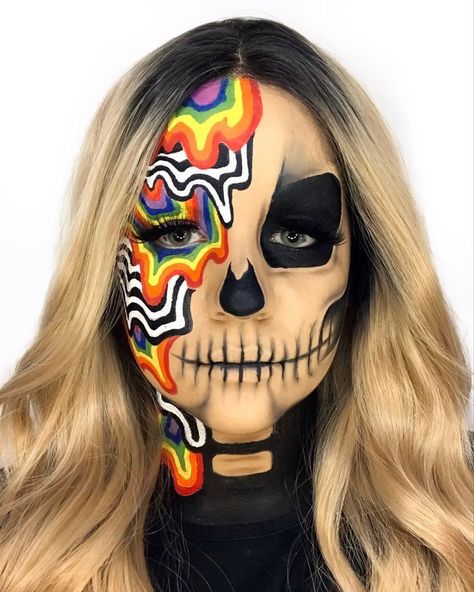 Trippy Halloween Costumes, Trippy Halloween Makeup, Trippy Makeup Looks, Trippy Makeup, Scary Halloween Makeup Looks, Halloween Is Cool, Trippy Skull, Scary Halloween Makeup, Makeup For Halloween