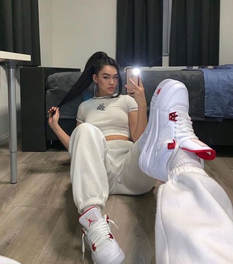 Jordan Retro 4 Outfits, Jordan 4 Retro Outfit, Jordan 4 Outfit Women, Jordan 4 Outfit, Trajes Country, Jordan Outfit, Moda Streetwear, Streetwear Mode, Jordan Outfits