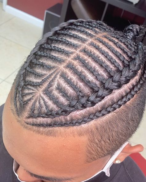 Men Top Braid Styles, High Top Cornrows Men, High Top Box Braids Men, Men’s Braids On Top, Braids On Top Of Head Men, High Top Braids Men, Cornrows Men, Men’s Braids Top, Braid Styles For Men