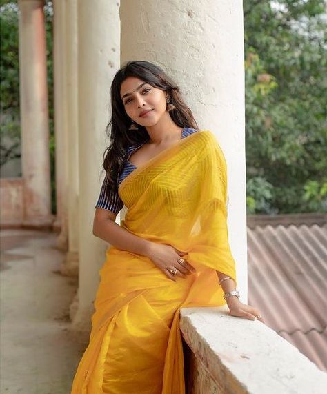 Jagame Thandhiram, Aishwarya Lekshmi, Cute White Dress, Celebrities Photos, Saree Poses, Indian Fashion Saree, Yellow Saree, Saree Photoshoot, Stylish Photo Pose