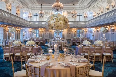 Home Insurance Building, Gold Chairs, Steel Frame House, Chicago Hotels, Chicago Wedding Venues, Inexpensive Wedding Venues, Luxury Wedding Venues, Downtown Chicago, Traditional Architecture