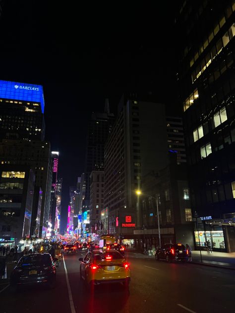 new york, new york city, nyc, manhattan, nyc aesthetic, nyc night, nyc vibe, night vibe, late nights, times quare, lights at night, city lights, skyline Late Night Nyc, Nyc Life Aesthetic, Nyc Party, Nyc At Night, Lights At Night, City Lights At Night, Aesthetic Nyc, Nyc Night, Night Skyline