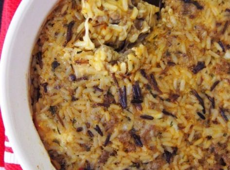 Chicken And Rice Cassarole, Pork Sausage Recipes, Wild Rice Recipes, Wild Rice Casserole, Cooking Wild Rice, Rice Casserole Recipes, Ground Beef Recipes Easy, Rice Casserole, Sharp Cheddar