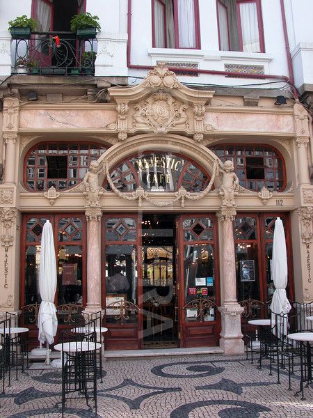 Café Majestic, Porto Paris Shopping Street, Storefront Exterior, Charming Storefronts, Portugal Photography, Cafe Exterior, Hotels Portugal, Cafe Concept, Restaurant Marketing, Cafe Bistro