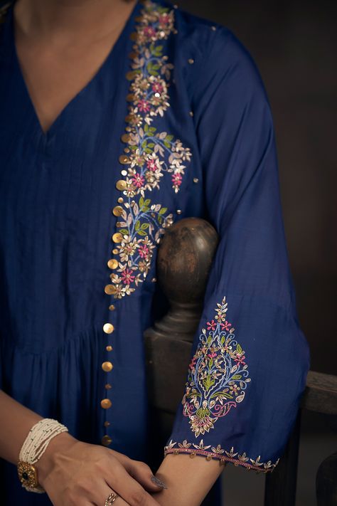 Buy Blue Cotton Silk Hand Embroidered Floral V Jacket Kurta And Pant Set For Women by Hirika&Dhruti Online at Aza Fashions.