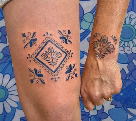 Patchwork Quilt Tattoo Ideas, Tile Pattern Tattoo, Mexican Tile Tattoo, Art Noveau Tattoos Women, Quilt Square Tattoo, Spanish Tile Tattoo, Tile Tattoo Ideas, Quilt Tattoos, Quilt Tattoo Ideas