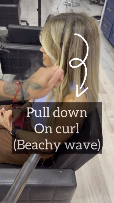 HOW TO CREATE BEACHY WAVE STYLE 💁🏽‍♂️❤️‍🔥 What’s your favorite curling iron? #beachywaves #hairtutorial #hairvideo #howtobeauty… | Instagram Beach Waves Medium Hair, Diy Beach Waves Hair, Beachy Waves Long Hair, Loose Curls Tutorial, Beach Waves Long Hair, Diy Beach Waves, Beachy Waves Tutorial, Loose Waves Hair Tutorial, Beach Waves Curling Iron