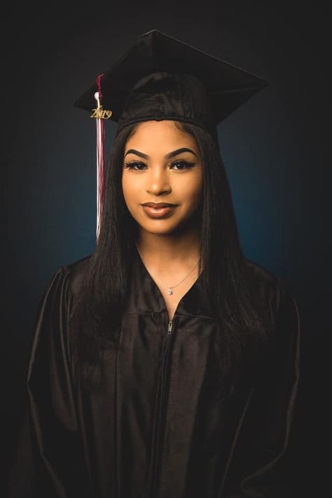 Grad Photos Studio, Graduation Yearbook Pictures, Senior Portraits Black Women, Yearbook Graduation Pictures, Senior Drape Pictures, Graduation Headshots, Senior Portrait Makeup, Senior Portraits Yearbook Makeup, Senior Yearbook Pictures