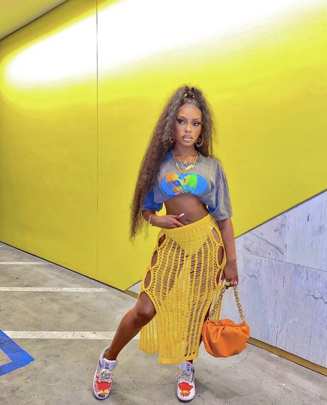 Resort Street Style, Afrochella Outfits, Atl Fits, Brazil Festival, Vietnam Trip, Brazil Fashion, Follow For Follow, Wardrobe Sets, Best Friend Outfits