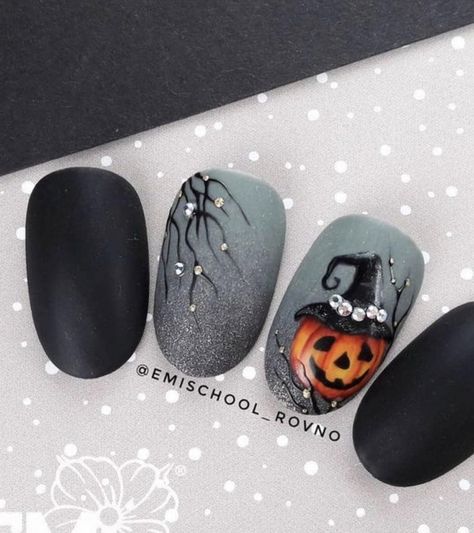 Halloween Manicure Ideas, Ongles Halloween, Fun Halloween Nails, Halloween Nail Art Ideas, Horror Nails, Holloween Nails, Halloween Acrylic Nails, 2023 Halloween, Cute Halloween Nails