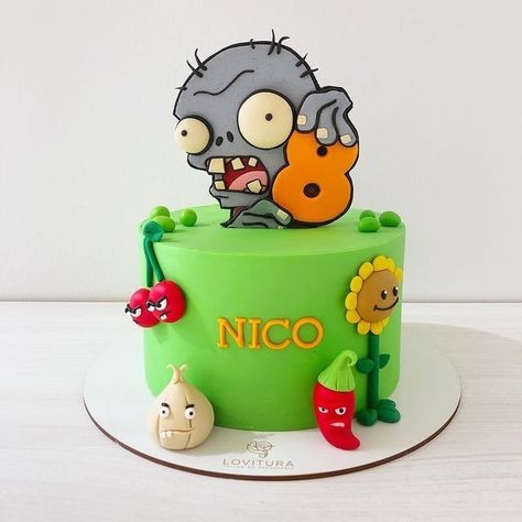 Zombie Birthday Cakes, Plants Zombies, Plants Vs Zombies Cake, Zombie Halloween Party, Plants Vs Zombies Birthday Party, Zombie Kid, Zombie Cake, Zombie Birthday Parties, Superhero Birthday Cake