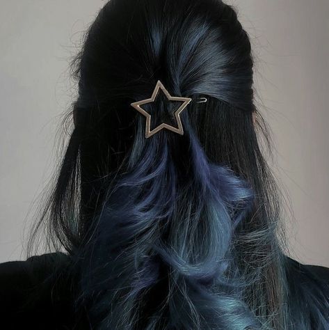 Space Hair, House Of Balloons, Dragon Princess, Academia Outfits, Princess Jewelry, Kawaii Hairstyles, Lace Heart, Tic Tac, Blue Hair