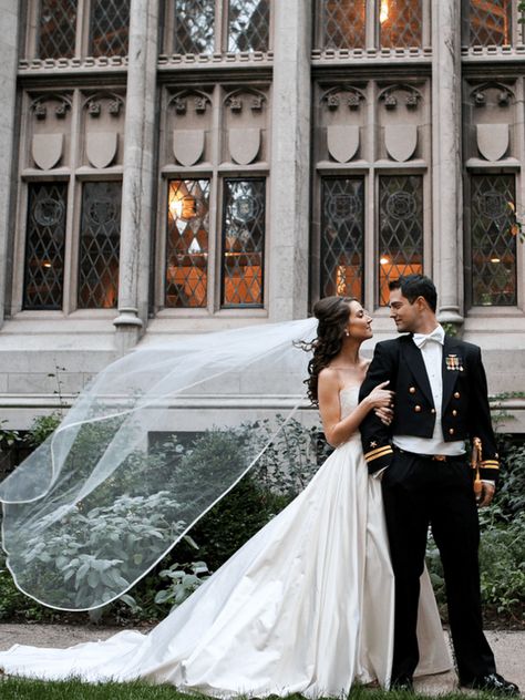 Military Wedding Photos, Courthouse Pictures, Nikkah Shoot, Military Wedding Photography, Prenup Ideas, Military Aesthetic, Stunning Wedding Venues, Wedding Portrait Poses, Military Wedding