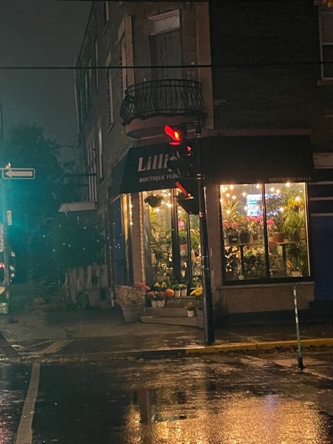 Corner Store Aesthetic Night, Rainy Coffee Shop, Rainy Fall Day, Southern Gothic Aesthetic, Rain Street, Rain Window, Rainy Fall, Rainy Street, Corner Cafe