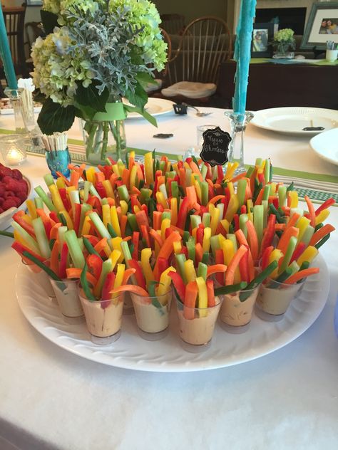 Veggie Shooters, Graduation Appetizers, Graduation Party Appetizers, Twins Graduation, Usc Graduation, Derby Themed Party, Kentucky Derby Themed Party, Girl Graduation Party, Graduation Brunch