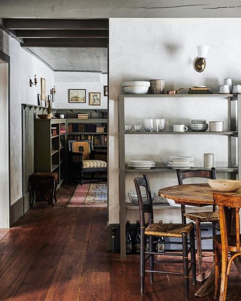 Tara Mangini & Percy Bright on Instagram: “Just a note to say we are alive! And while our own house is still way too much of a wreck to post...new work coming soon. 🙏🏼🙏🏼🙏🏼” Vintage Industrial Furniture, Circular Table, Kitchen Nook, Cozy Interior, Old World Charm, Industrial Furniture, Architectural Digest, Room Table, Open Shelving