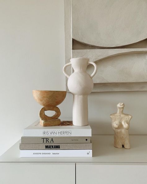 Anouk Yve Ceramics (@anoukyveceramics) • Instagram photos and videos Joseph Dirand Interiors, Lush Aesthetic, Minimalism Decor, Copenhagen Apartment, Hd Aesthetic, Interior Boho, Keramik Design, Neutral Interiors, Apartment Interior