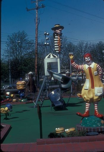 Granville and 3 road Richmond old photo of McDonalds playground...the place is still there with the big golden arches since 1967. Mcdonalds Playground, Retro Mcdonalds, The Hamburglar, Mcdonalds Aesthetic, Spiral Slide, Mcdonald's Aesthetic, Retro Things, Vintage Mcdonalds, 90s Memories