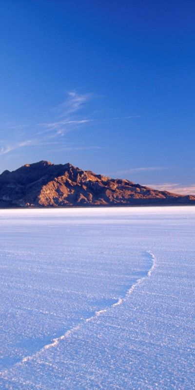 Yant Flat Utah, Salt Flats Photoshoot, Great Salt Lake Utah, Bonneville Salt Flats Photography, Utah Salt Flats, American Nostalgia, Bonneville Salt Flats Racing, Bonneville Salt Flats Elopement, Salt Flats Utah