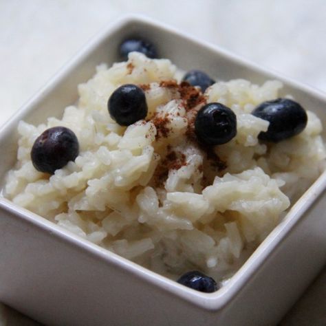 Leftover Rice Ideas, Rice Pudding With Coconut Milk, Leftover Rice Pudding, Rice Breakfast Recipes, Rice Ideas, Rice Breakfast, Leftover Rice Recipes, Breakfast Pudding, Leftover Breakfast