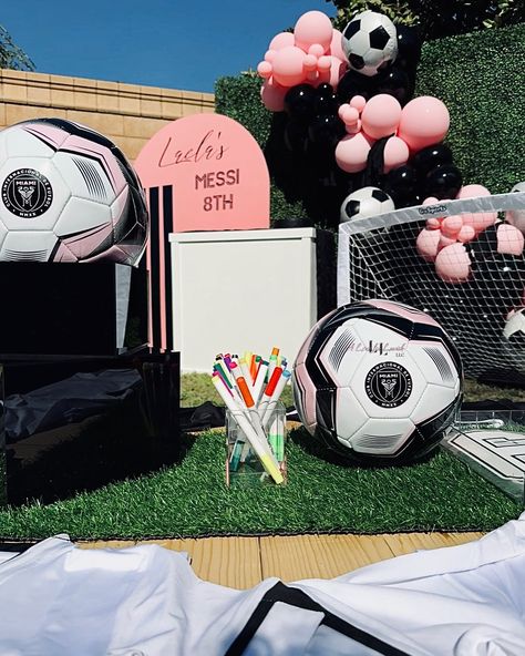 Our kids party combo. 😍 A themed backdrop setup with a festive party table! Did you know you can swap out your tablescape for an activity station? How unique is this custom jersey station?! 🖤⚽️👕 - - - - Messi, Messi birthday party, Messi theme, soccer birthday, soccer themed party, kids activity tables, kids party ideas, kids birthday, jersey station, kids diy, kids arts and crafts, birthday ideas, kids activity ideas, kids fun, explore, personalized soccer jerseys #messi #kidspartyideas #soc... Messi Birthday Party, Soccer Party Ideas, Soccer Birthday Party Ideas, Backdrop Setup, Kids Activity Ideas, Messi Birthday, Party Ideas Kids, Messi Messi