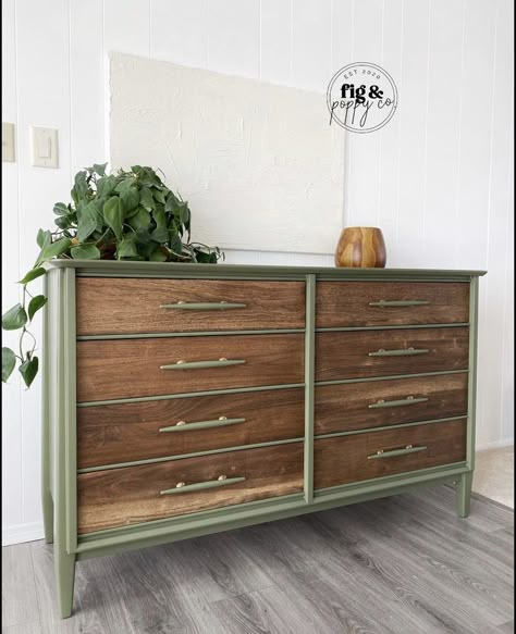 Fun House Paint Ideas, Diy Dresser Color Ideas, Wood Dresser Flip, Recycled Dresser Ideas, Olive Green Bedroom Furniture, Green And Stained Dresser, Fun Eclectic Decor, Furniture Flip Colors, Dresser With Painted Top