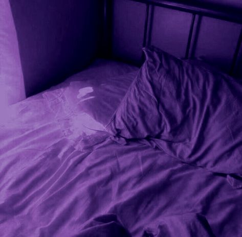 bed sheet purple aesthetic Purple Aesthetic Playlist Covers, Purple Bed Aesthetics, Purple Sheets Aesthetic, Dark Purple Spotify Playlist Covers, Dark Purple Bedding Aesthetic, Purple Aesthetic Bed, Purple Bed Aesthetic, Purple Sleep Aesthetic, Purple Cozy Aesthetic