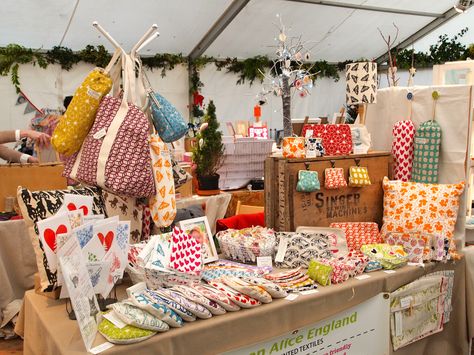 My stall at the Cheltenham Connect Christmas Craft Fayre. Craft Market Stall Ideas, Christmas Stall Ideas, Market Stall Display Ideas, Craft Stall Display, Christmas Market Stall, Market Stall Display, Stall Display, Craft Show Booths, Craft Market Display