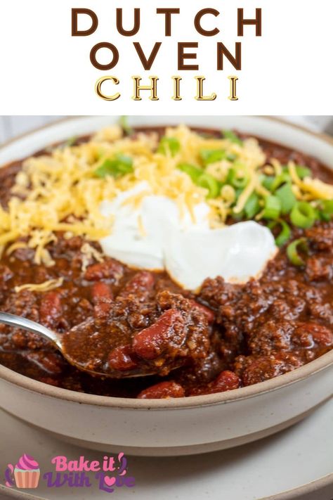 Chili In Dutch Oven, Chili Recipe Dutch Oven, Dutch Oven Chili Recipe, Dutch Oven Chili, Chipotle Pepper Sauce, Stovetop Chili, Homemade Chili Seasoning, Best Dutch Oven, Hearty Chili