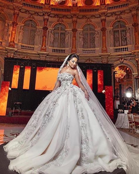 Albina Dyla dresses are gorgeous and loved by many women around the world. Albina Dyla gowns are so beautiful you will fall in love. Stylish outfits. Albina Dyla wedding dresses are incredible. Albina Dyla dress, albina dyla dresses, albina dyla dresses 2020, albina dyla wedding dresses, albina dyla dress price, albina dyla price, albina dyla website, albina dyla dresses for sale, albina dyla dresses shop, albina dyla haute couture, albina dyla jumpsuit. #dresses #jumpsuits #fashion #bridal Albina Dyla, Closet Needs, Iconic Dresses, Ladies Gown, Dresses 2020, Bride Shoes, Music Fashion, Metallic Dress, Blow Your Mind