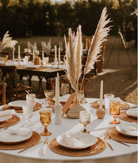 Boho Tablescape, Boho Wedding Table, Pampas Wedding, Boho Centerpiece, Boho Autumn, Rustic Wedding Decorations, Tafel Decor, Events Planning, Outdoor Dinner