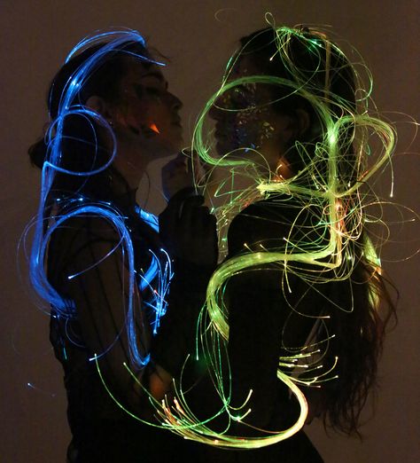 Fibre Optic Photography, Fiber Optic Photography, Fiber Optic Whip, Light Trail Photography, Rave Light, Rolling Stones Band, Diy Led, Light Writing, Fibre Optics