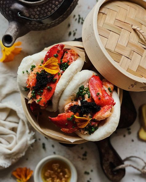 Recipe: Lobster Bao with Ginger and Garlic Butter — Lily Morello Lobster Meat Recipes, Bubble Tea Homemade, Steamed Bao, Kosher Dill Pickles, Foodie Lover, Lobster Dishes, Fancy Dishes, How To Cook Lobster, Lobster Meat