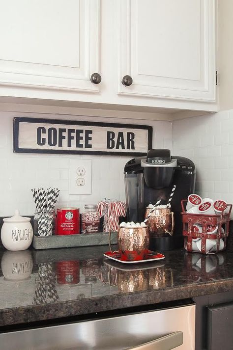 A GORGEOUS home tour full of classic Christmas decor. www.littlehouseoffour.com Bar Station, Classic Christmas Decorations, First Apartment Decorating, Apartment Decoration, College Apartment Decor, College Apartment, Coffee Station, Cool Ideas, Retro Home Decor