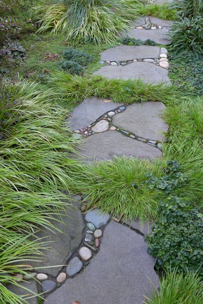 Garden Path Stepping Stones, Recycled Garden Path, Rock Walkways Paths, Rock Scaping, Mystical Garden, Spiritual Garden, Stone Garden Paths, Garden Pathways, Stone Paving