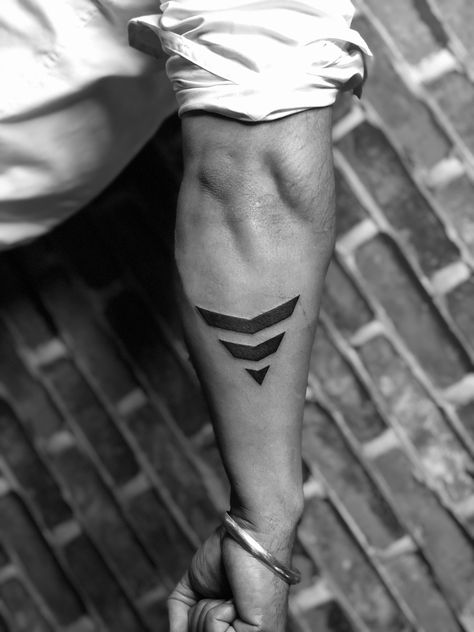 Leg Tattoo Men, Arrow Tattoos, Leg Tattoos, Tattoos For Guys, Tattoos