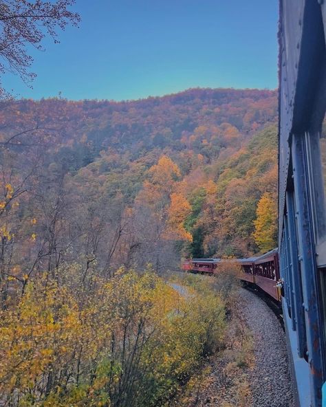 Poconos Aesthetic, Jim Thorpe Pa, Poconos Pennsylvania, Jim Thorpe Pennsylvania, Jim Thorpe, Future Life, Travel Life, Countries Of The World, Travel Bucket List