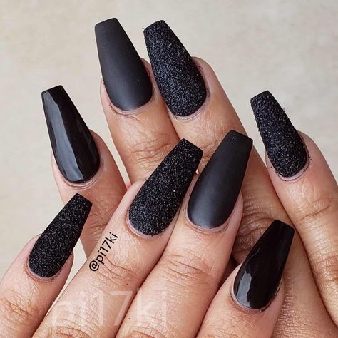 Black Glitter And Matte Nails, Sparkly Matte Black Nails, Black Matte Sparkle Nails, Matte Black And Maroon Nails, Matte Black Sweater Nails, Matte Black Glitter Nails, Matte Black Fall Nails, Matte Black Dip Nails, Matte Black Nails With Glitter