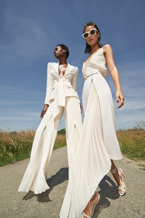 Resort 2023, Chic Blazer, Shirred Dress, Belted Blazer, Blazer Set, Column Dress, Zuhair Murad, Looks Style, Designer Suits