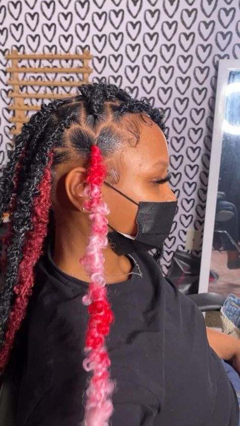 Pink Faux Locs, Cute Box Braids, Hairstyles Cute, Butterfly Locs, Faux Locs Hairstyles, Braided Cornrow Hairstyles, Cute Braided Hairstyles, Braids Hairstyles Pictures, Cute Box Braids Hairstyles