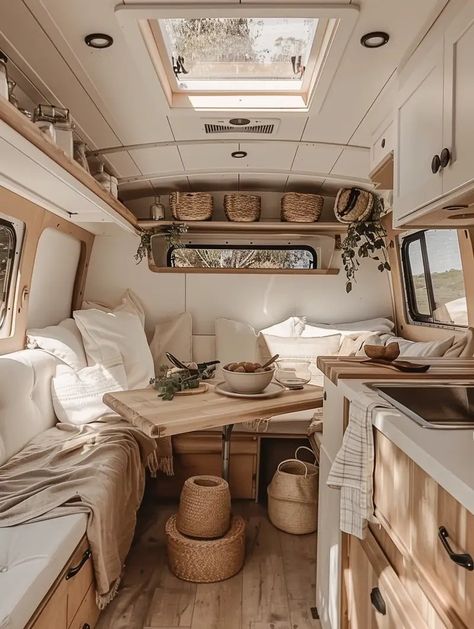 Tiny Camper Interior Layout, Camper Aesthetic Interior, Small Rv Decorating Ideas Rv Interior, Motorhome Interior Ideas, Small Camper Renovation, Small Camper Interior Ideas, Camper Van Interior Ideas, Camper Interior Ideas, Husbil Makeover